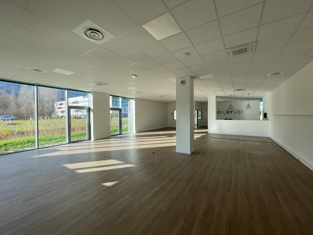 Local d'activité Motte-Servolex 527m² Location local d'activité Motte-Servolex Savoie OLACT2428026 4